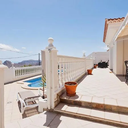 Montana Villa Arona (Tenerife)