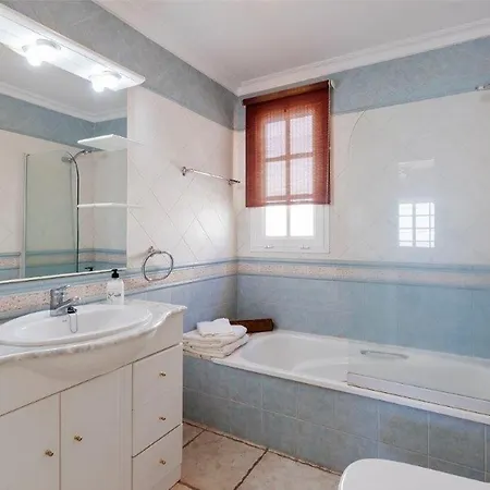 Villa Montana *