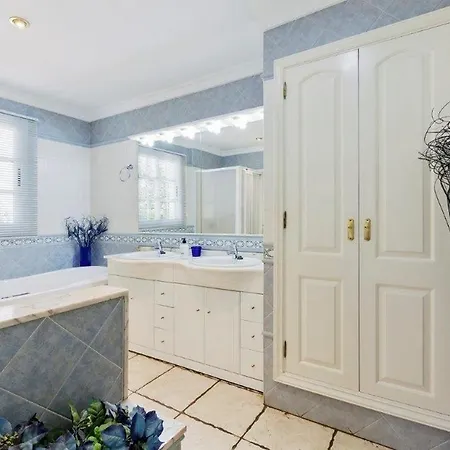 Montana Villa