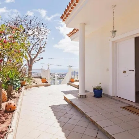 Montana Villa